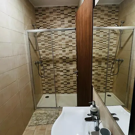 Fleur-de-lys Апартаменты