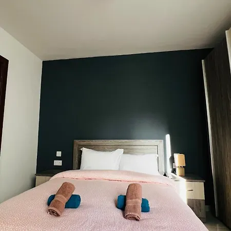 Апартаменты Fleur-de-lys *