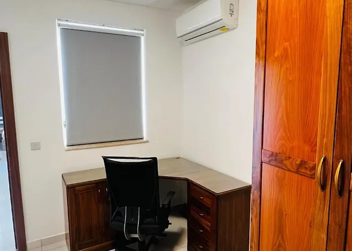 Fleur-de-lys Apartment St. Paul's Bay